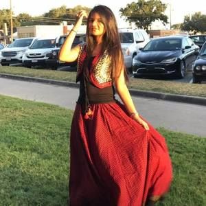 Meet your Posher, Aashka